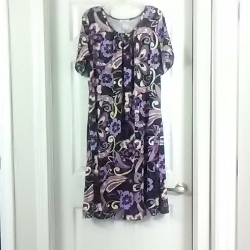 Chelsea Studio dress or gown